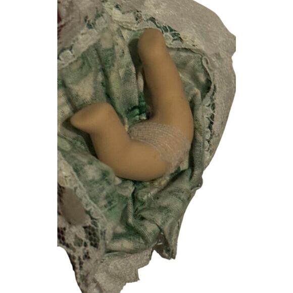 Porcelain Doll Miniature Dress Red Hair Straw Hat 3" Straw Hat Dollhouse VTG - Picture 5 of 6